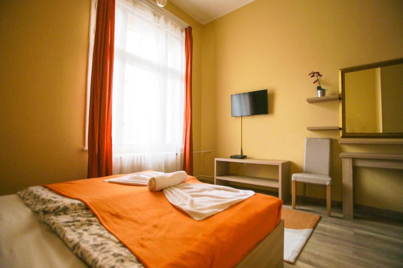Goodmo House Hostel Budapest Luaran gambar
