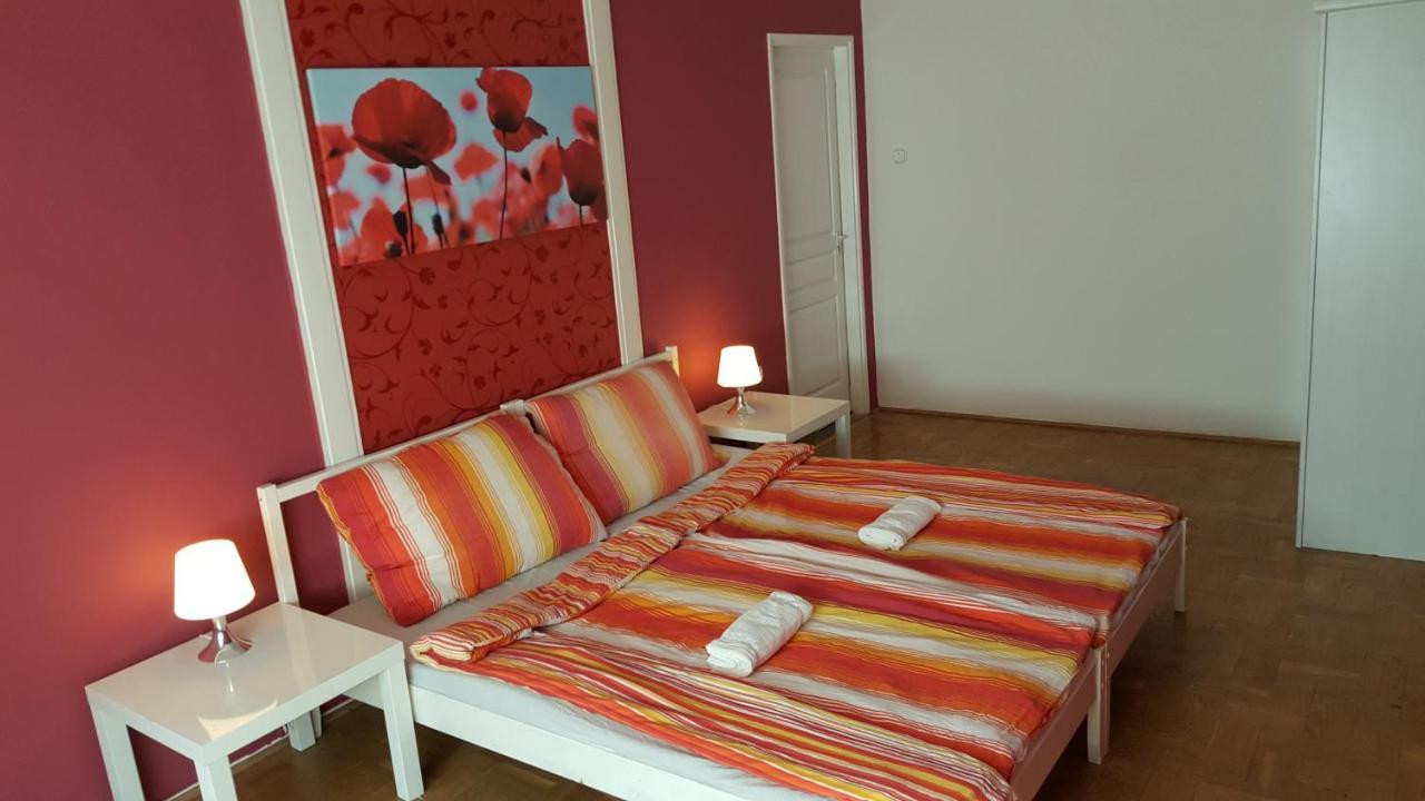 Goodmo House Hostel Budapest Luaran gambar